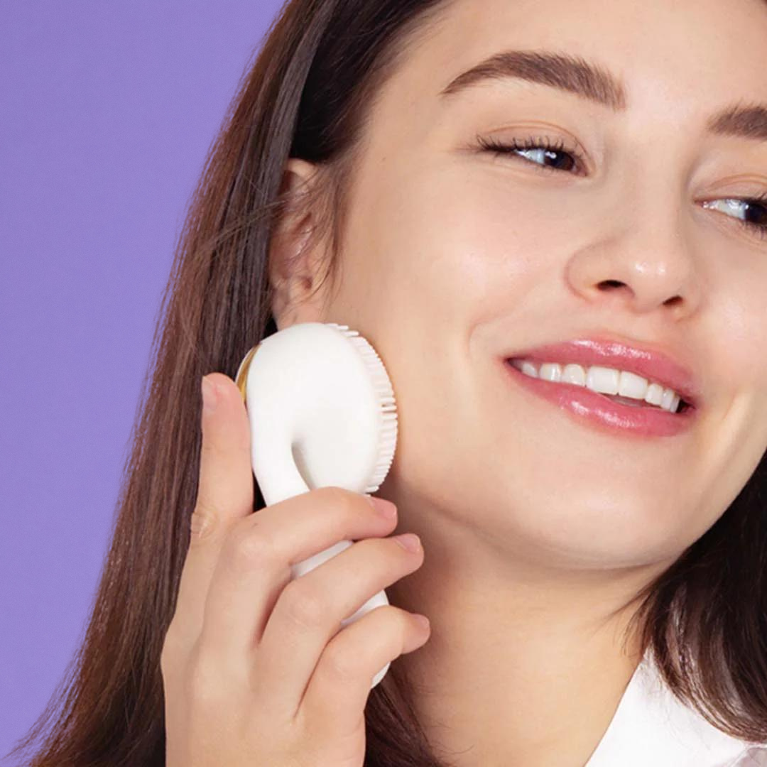 מברשת הפנים